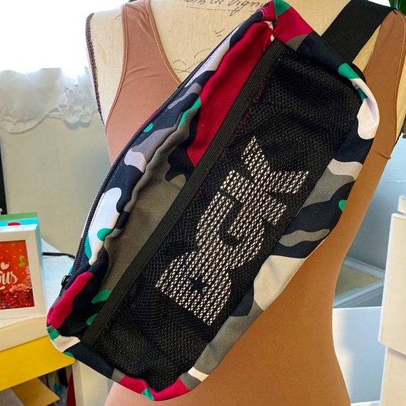 DGK Multi-color camo belt bag. Roomy and lightweight. Adjustable length. - Picture 2 of 8